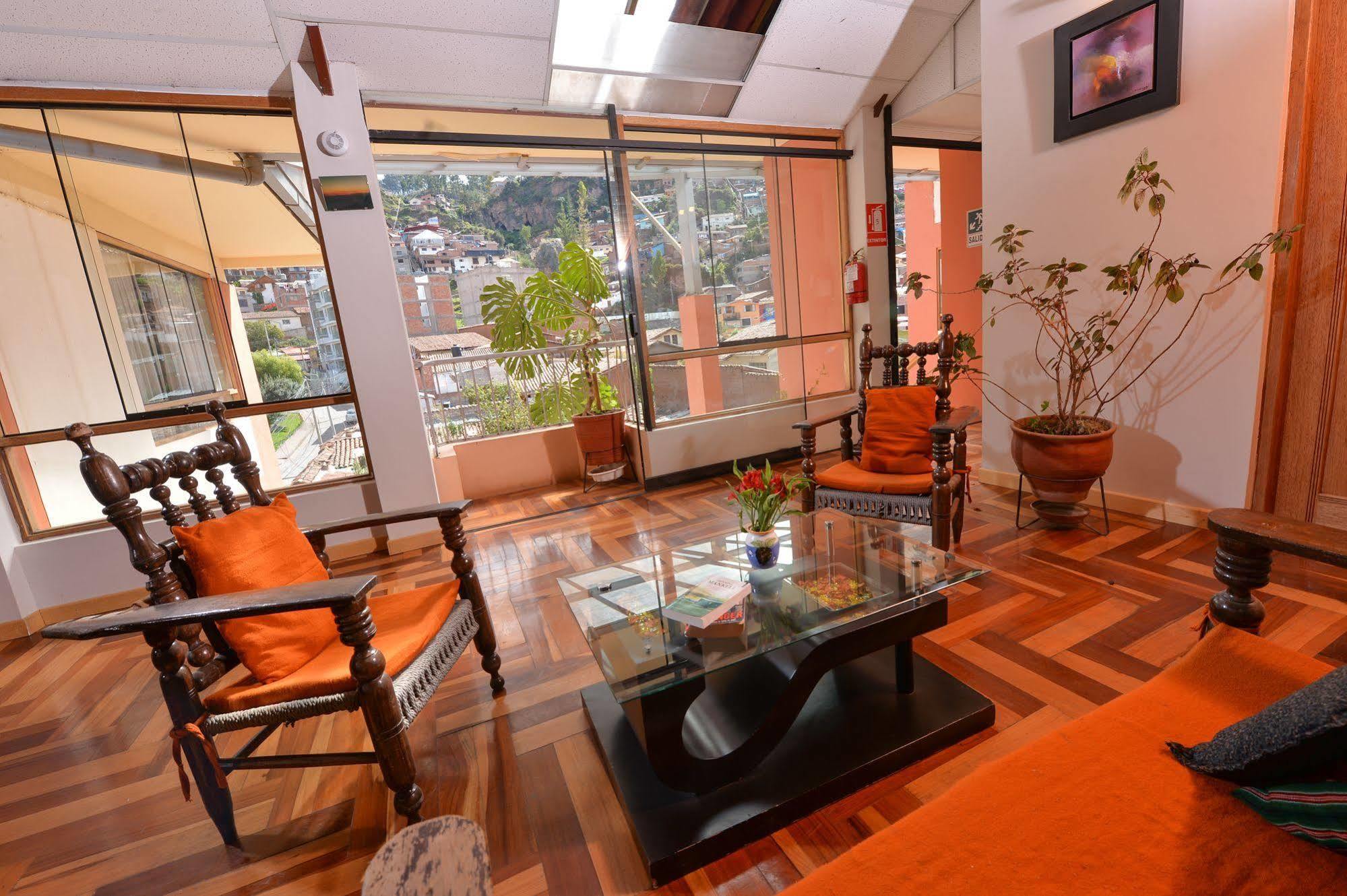 Hostal Atlantis Cusco Exterior foto